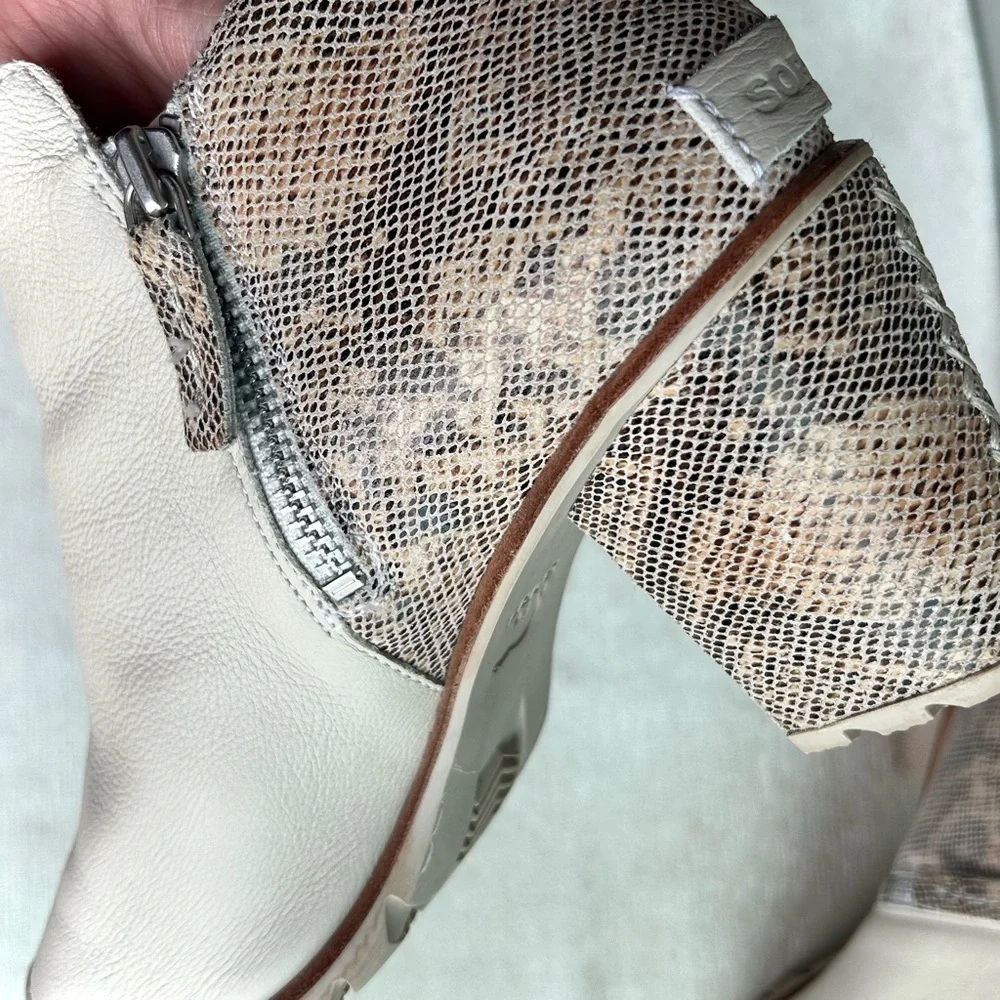 SOREL NADIA booties